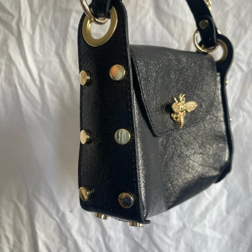 Vera Pelle Purse With Bee Logo Bag With Bee Logo Siren